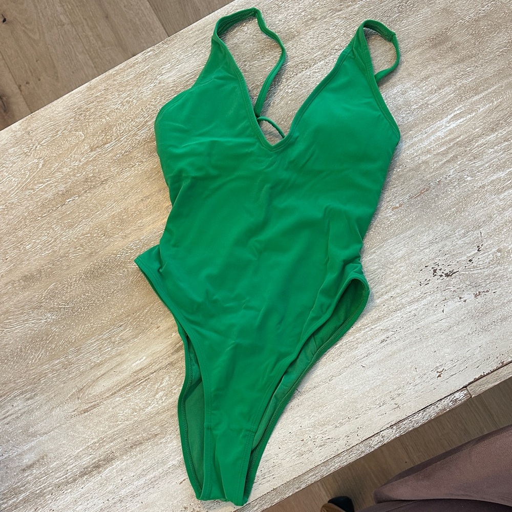 Ta3- sculpting “Hi Cut Plungey” Emerald Kelly Green Women's One-Piece Swimsuit